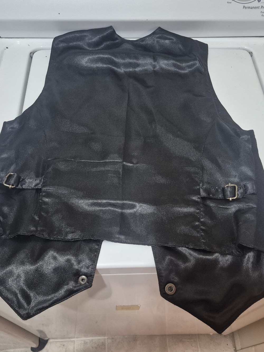Source Unknown Black Embroidered Suede Vest - Picture 6 of 8